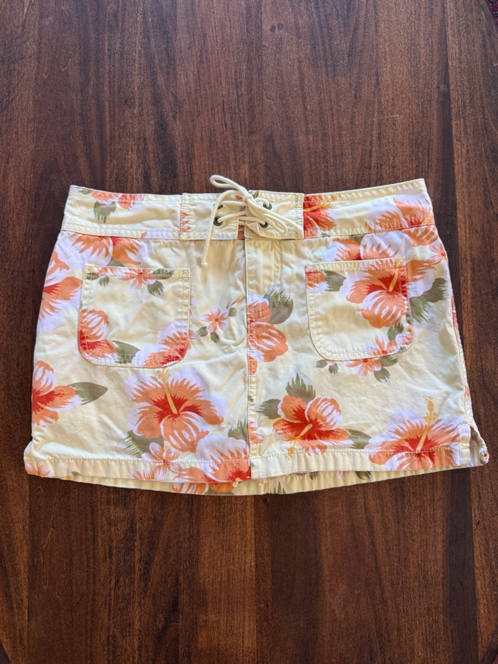 Old Navy Tropical Skort